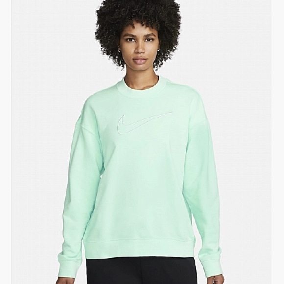 Nike Tops - Nike Dri-Fit Get Fit Graphic Crewneck Sweatshirt Green White 1X P2P: 27”